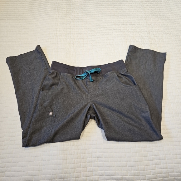 FIGS Kade Cargo Scrub Pants Womens Size Small Gray Teal Drawstring EUC - Picture 1 of 8